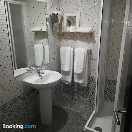 La Juderia Hotel *